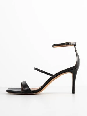 Sandały na obcasie Pura Lopez