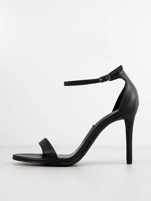 Zdjęcie produktu Sandały na obcasie Steve Madden