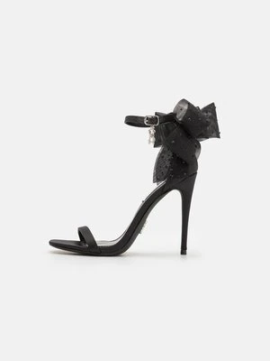 Sandały na obcasie Steve Madden