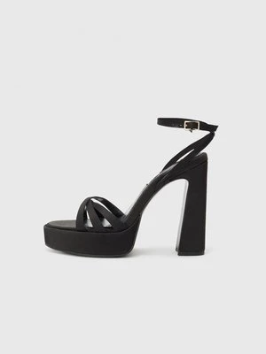 Sandały na obcasie Steve Madden czarny