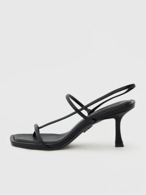 Sandały na obcasie Steve Madden czarny