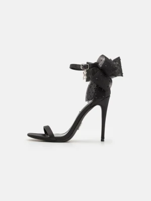 Sandały na obcasie Steve Madden czarny