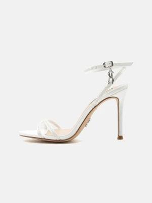 Sandały na obcasie Steve Madden mleczny