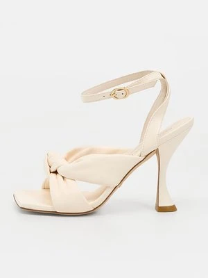 Sandały na obcasie Stuart Weitzman