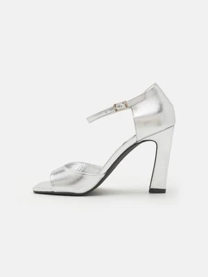 Sandały na obcasie Zign Studio