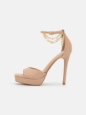 Sandały na platformie ALDO