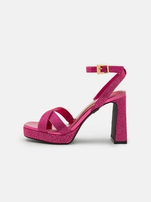 Sandały na platformie Buffalo