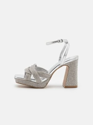 Sandały na platformie Call it Spring