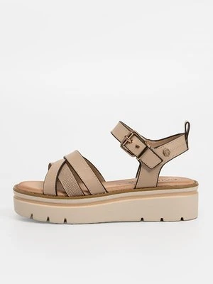 Sandały na platformie Carmela