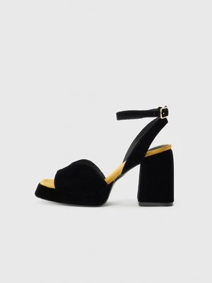 Sandały na platformie Castañer