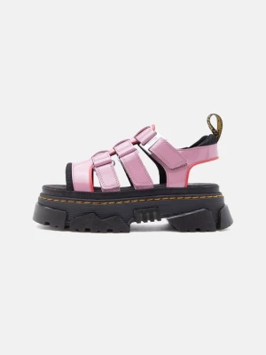 Sandały na platformie Dr. Martens jasnoróżowy