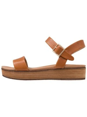 Sandały na platformie Dune London