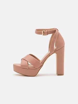 Sandały na platformie Even&Odd