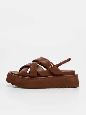 Sandały na platformie Gaudi