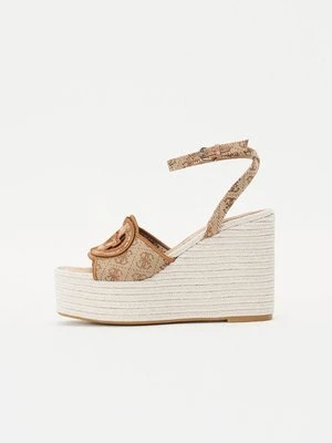 Sandały na platformie Guess