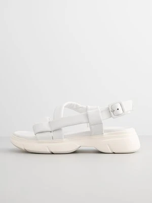 Sandały na platformie Högl