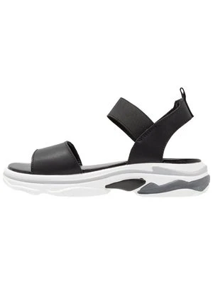 Sandały na platformie Hot Soles