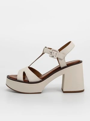 Sandały na platformie Inuovo