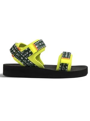 Sandały na platformie Lacoste