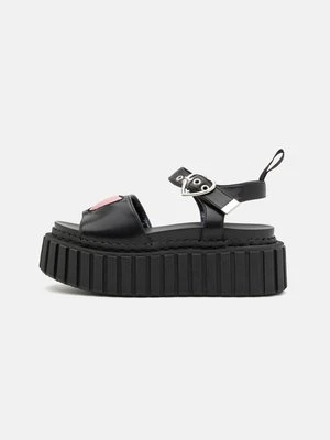 Sandały na platformie Lamoda