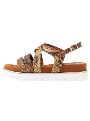 Sandały na platformie marco tozzi