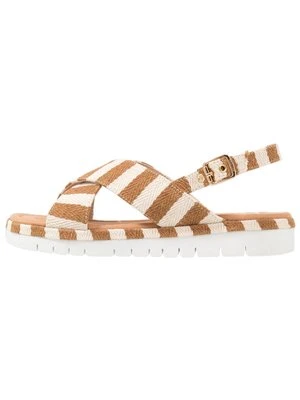 Sandały na platformie mtng