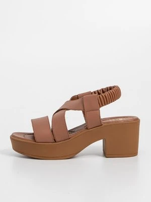 Sandały na platformie Scholl