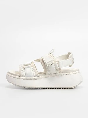 Sandały na platformie Steve Madden