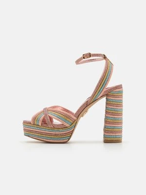 Sandały na platformie Steve Madden