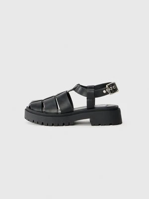 Sandały na platformie Steve Madden