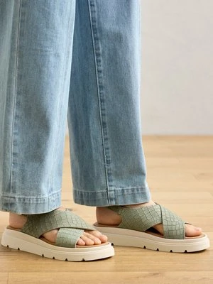 Sandały na platformie tamaris