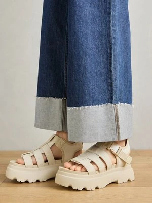 Sandały na platformie Ugg