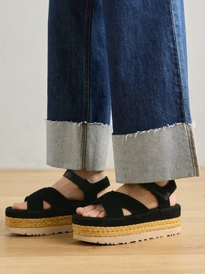 Sandały na platformie Ugg