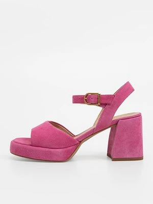 Sandały na platformie Unisa