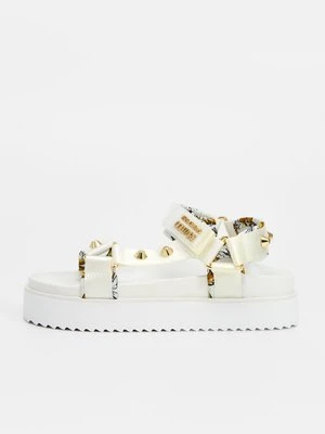 Sandały na platformie Versace Jeans Couture