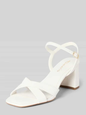 Sandały na słupku tamaris