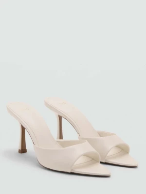 Sandały na szpiczastym obcasie kremowy / écru - Kobieta - - MANGO
