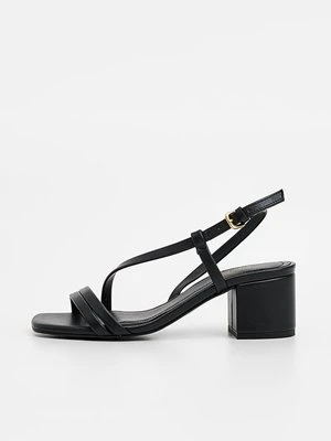 Sandały & Other Stories