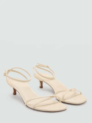 Sandały skrzyżowane paski waniliowy - Kobieta - - MANGO