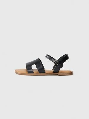 Sandały Steve Madden