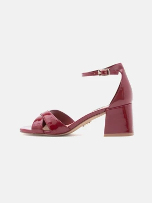 Sandały Steve Madden ciemnoczerwony