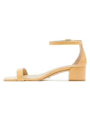 Sandały Stuart Weitzman nude