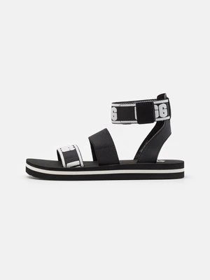 Sandały Ugg