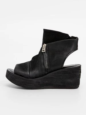 Sandały z cholewką a.s.98