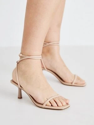 Sandały z cholewką ALDO