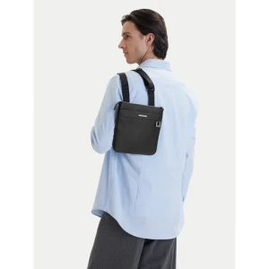 Saszetka Armani Exchange XM002039 AF19931 UC001 Czarny