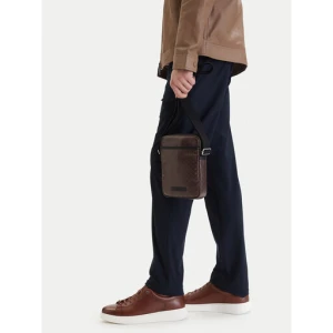 Saszetka Calvin Klein Emblem Aop Coated Slim Reporter LV04D3334G Brązowy