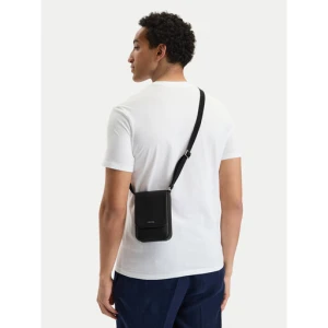 Saszetka Calvin Klein Raised Phone Crossbody LV04D1226G Czarny