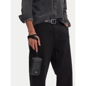 Saszetka Calvin Klein Utility Phone Crossbody LV04D1136G Czarny