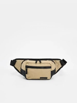 Saszetka nerka Oakley